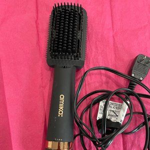 Amika double agent straightening blow dryer brush